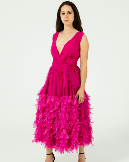 Vestido de Festa com plumas frente
