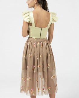 Saia em tule bordado